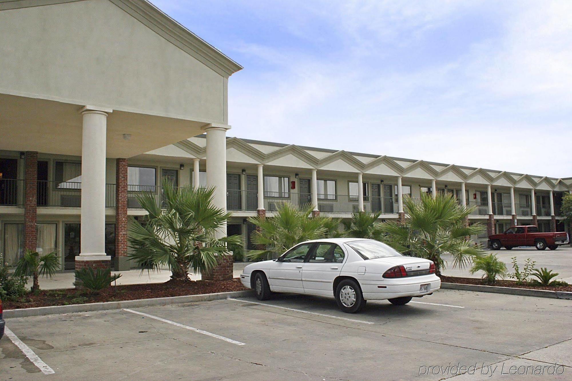 Motel Super 8 By Wyndham Breaux Bridge Exteriér fotografie